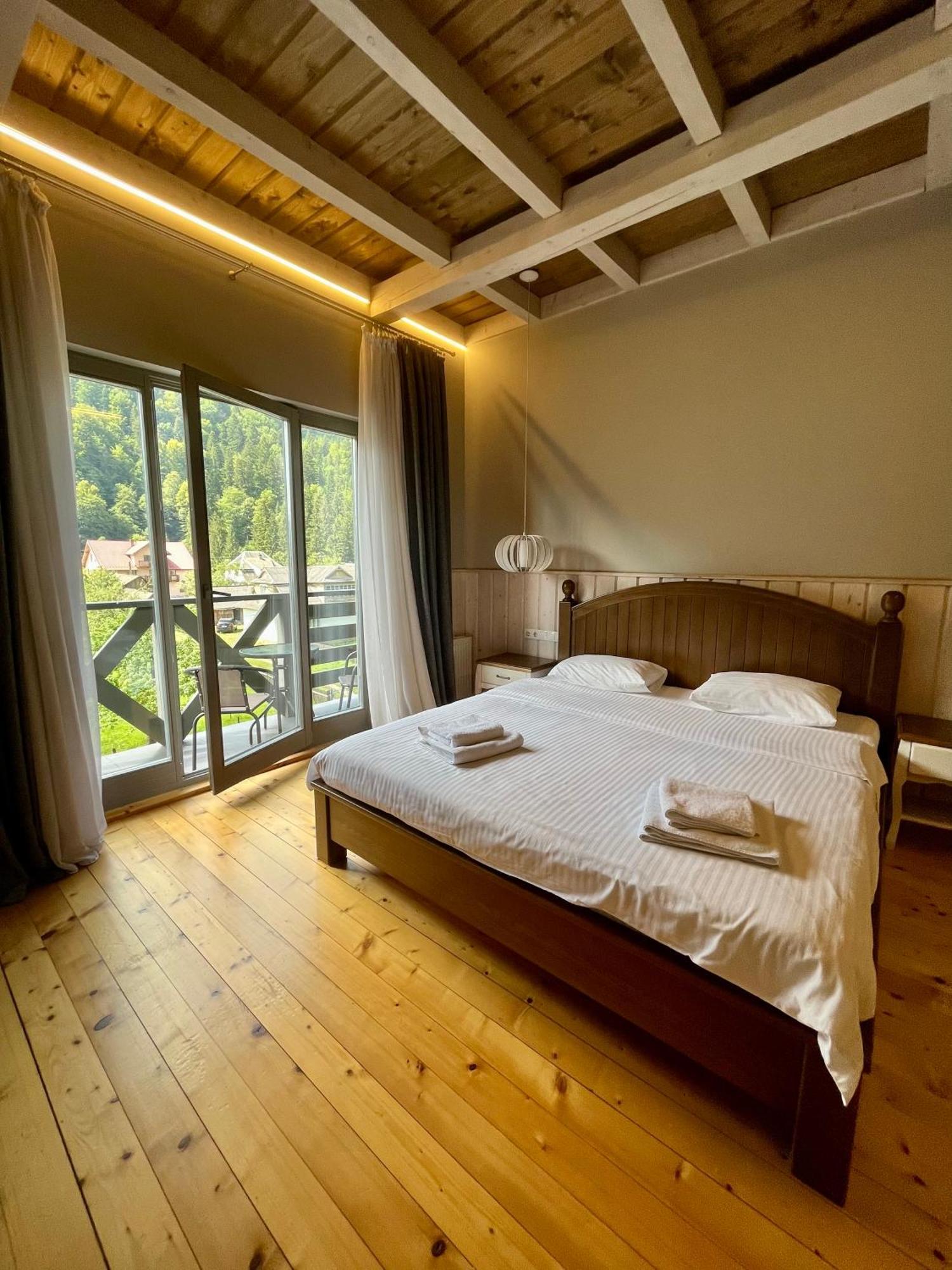 Hotel Hygge Tatariv Exteriér fotografie